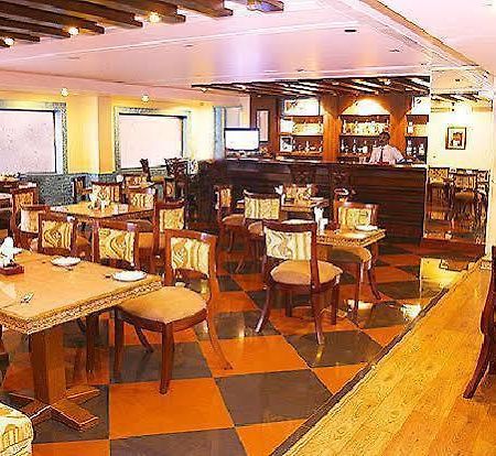 Hotel Grand International Rāipur Eksteriør billede