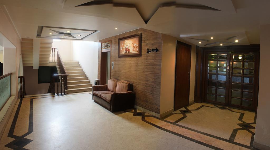 Hotel Grand International Rāipur Eksteriør billede