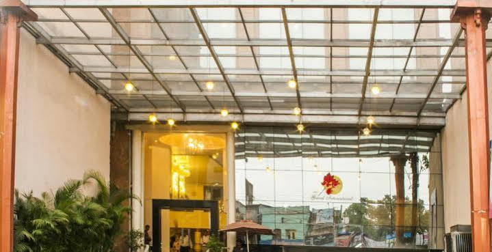 Hotel Grand International Rāipur Eksteriør billede