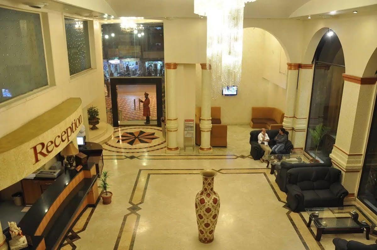 Hotel Grand International Rāipur Eksteriør billede