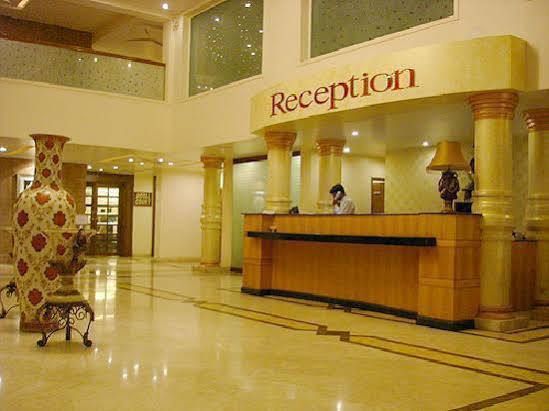 Hotel Grand International Rāipur Eksteriør billede